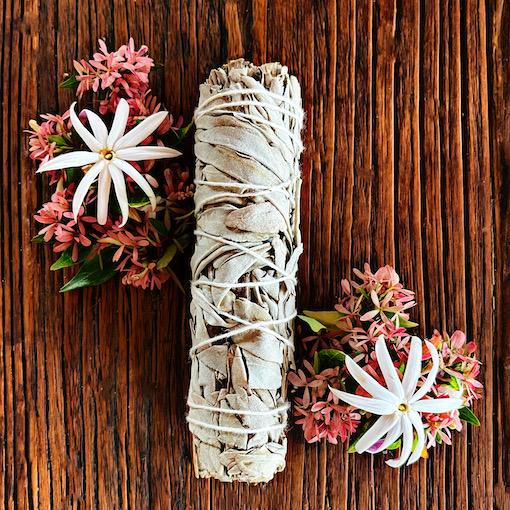 Small White Sage Smudge (12 - 14cm)- Tool Rolled x 1